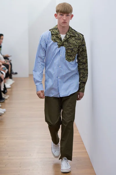 Look 11